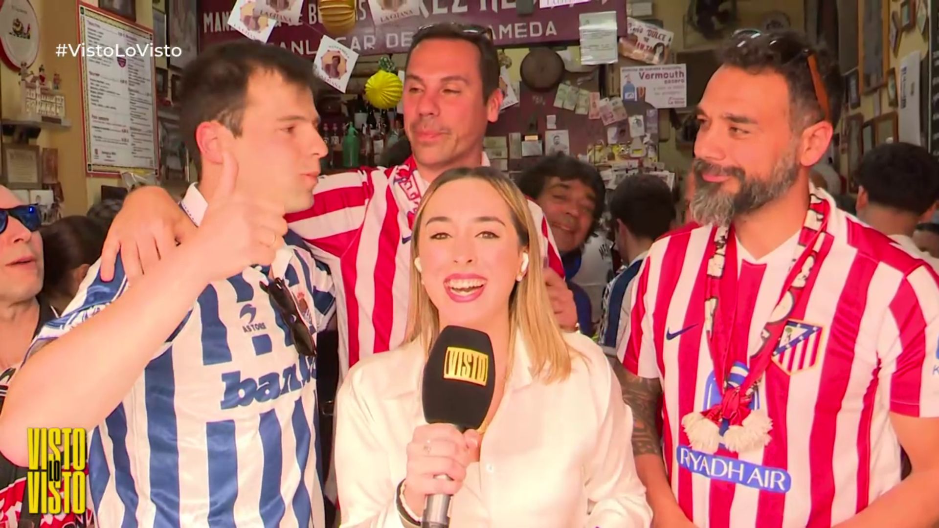 Las dos caras de las aficiones del Atlético de Madrid y de la Real Sociedad en Sevilla: 