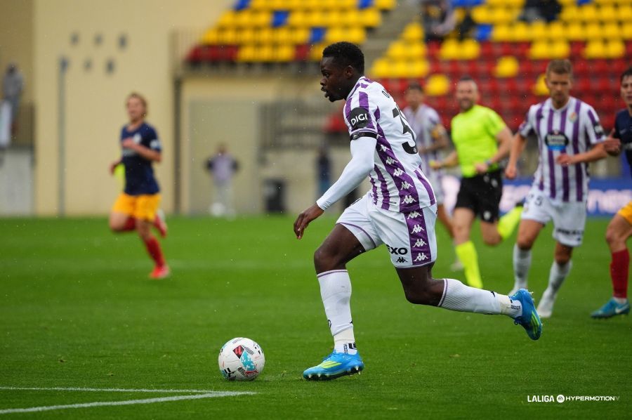 Noah Ohio, ante el Andorra.