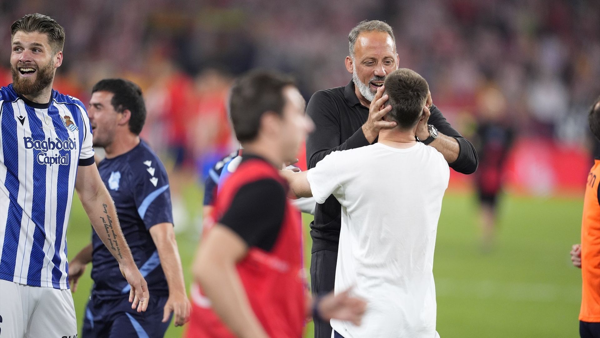 Pellegrino Matarazzo celebra la Copa del Rey junto a Beñat Turrientes