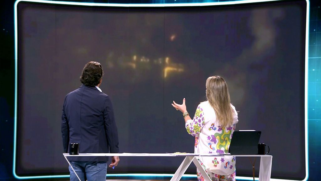 Una imagen que recuerda al "mundo del revés" de 'Stranger Things' impresiona a Carmen Porter e Iker Jiménez Cuarto Milenio Temporada 21 Top Vídeos 823