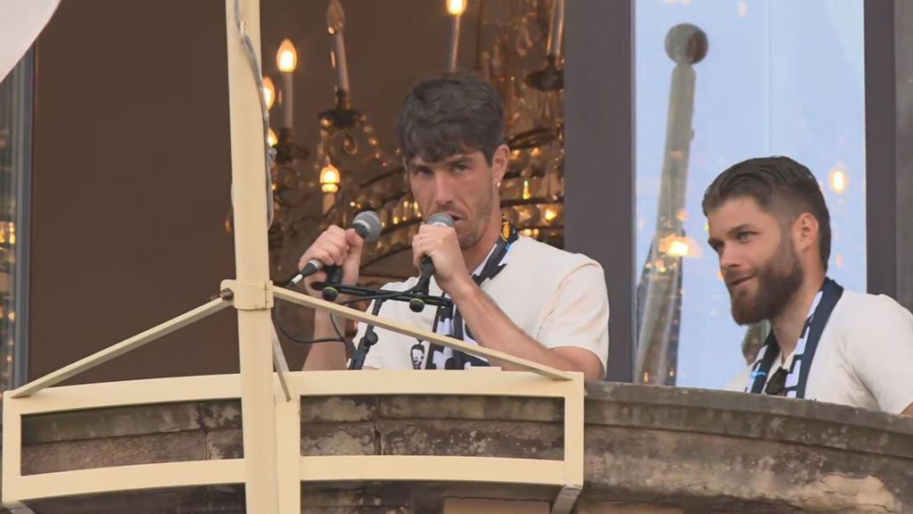 Aritz imita el famoso cántico de Imanol Alguacil