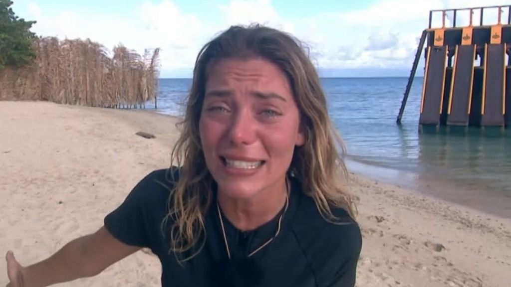 Claudia estalla como nunca ante Gerard tras su decisión en el dilema "más complicado" de esta edición... ¡y se va en pleno directo!: Nagore, señalada Supervivientes 2026 Conexión Honduras Top Vídeos 729