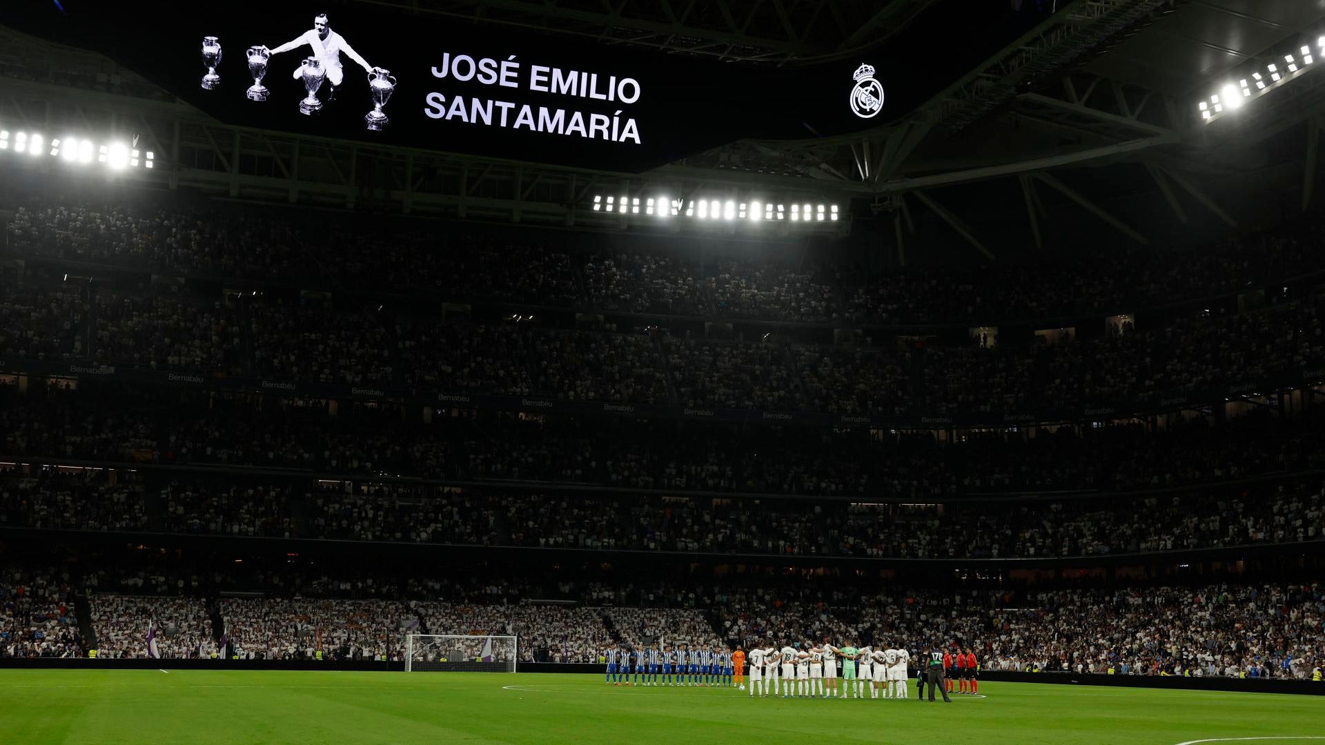 El Bernabéu en la previa contra el Alavés