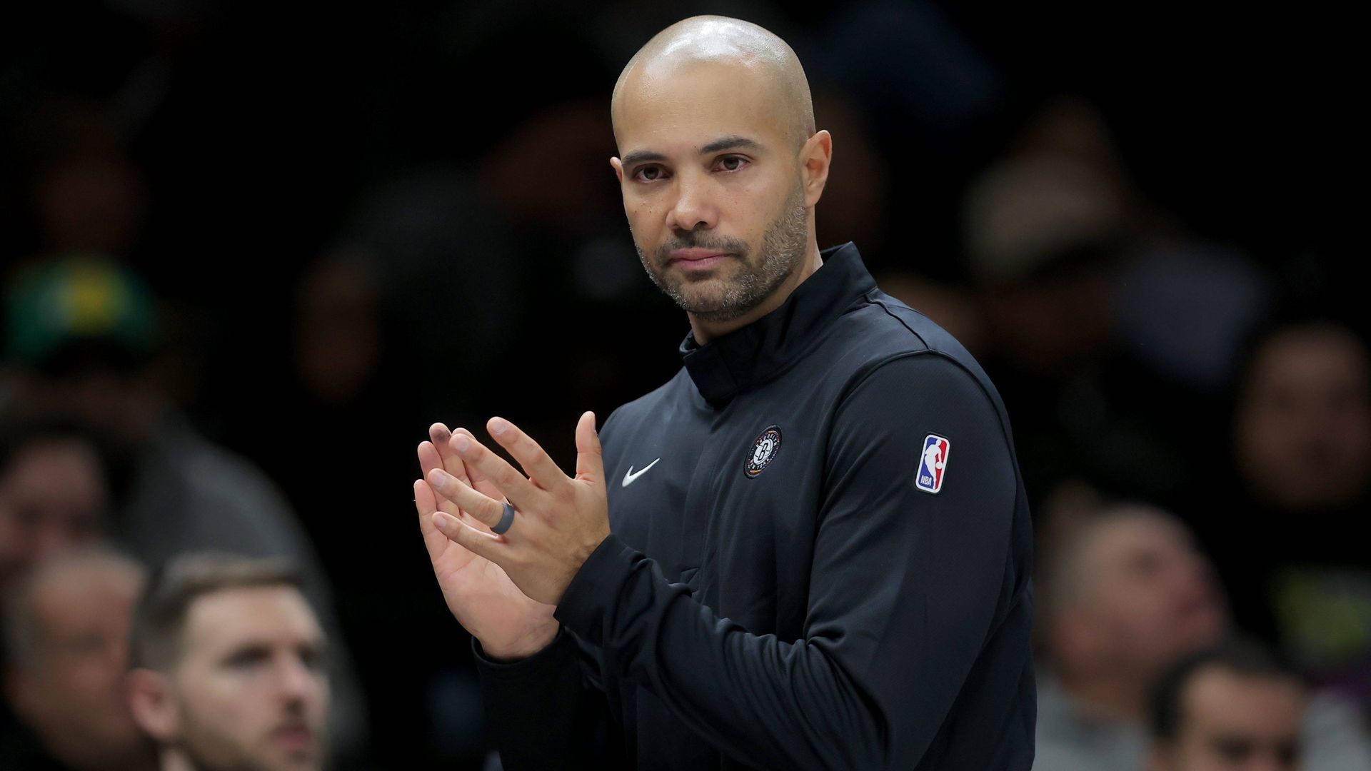 Jordi Fernández, entrenador de los Brooklyn Nets, durante un partido de esta temporada