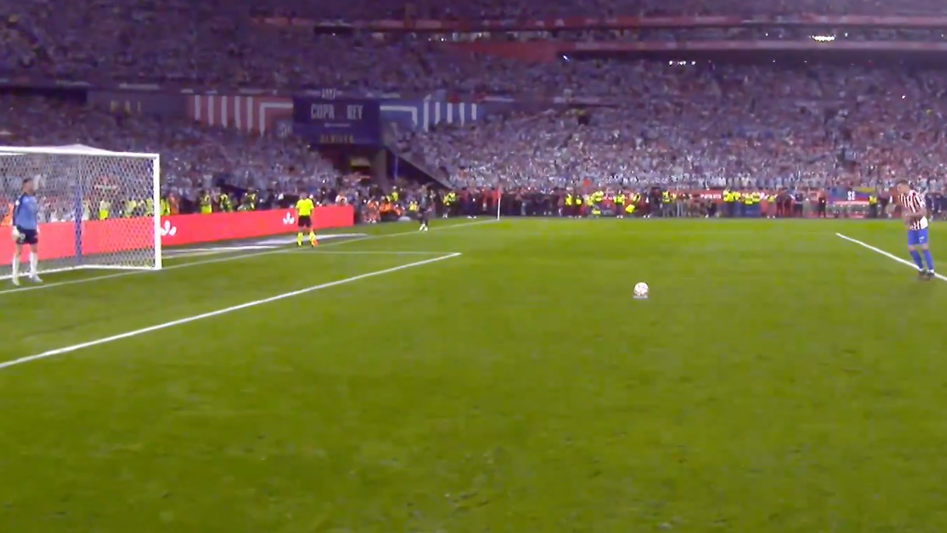 La visión de Alberola Rojas en el penalti de Sorloth