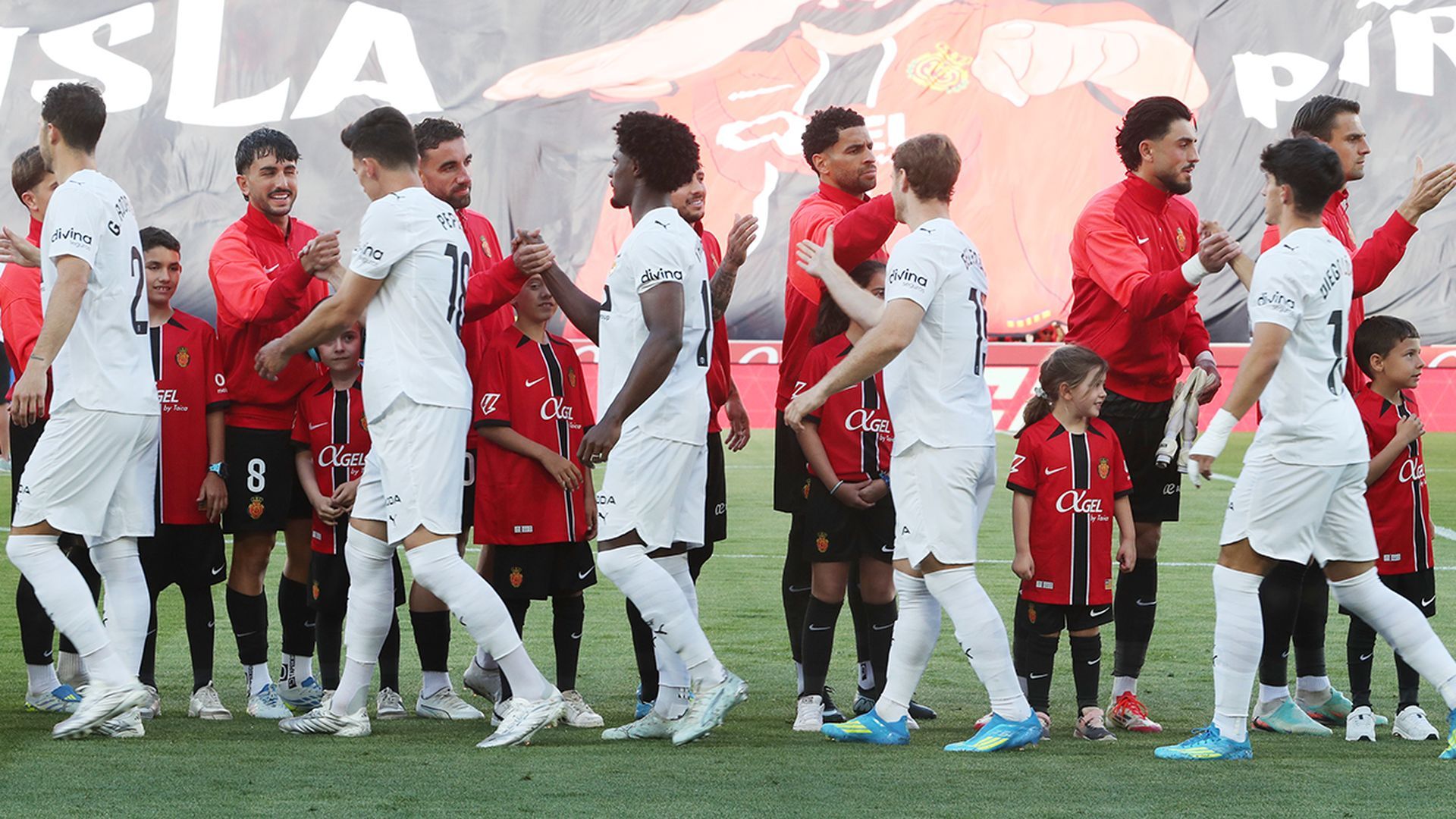 Los titulares del Mallorca ante el Valencia