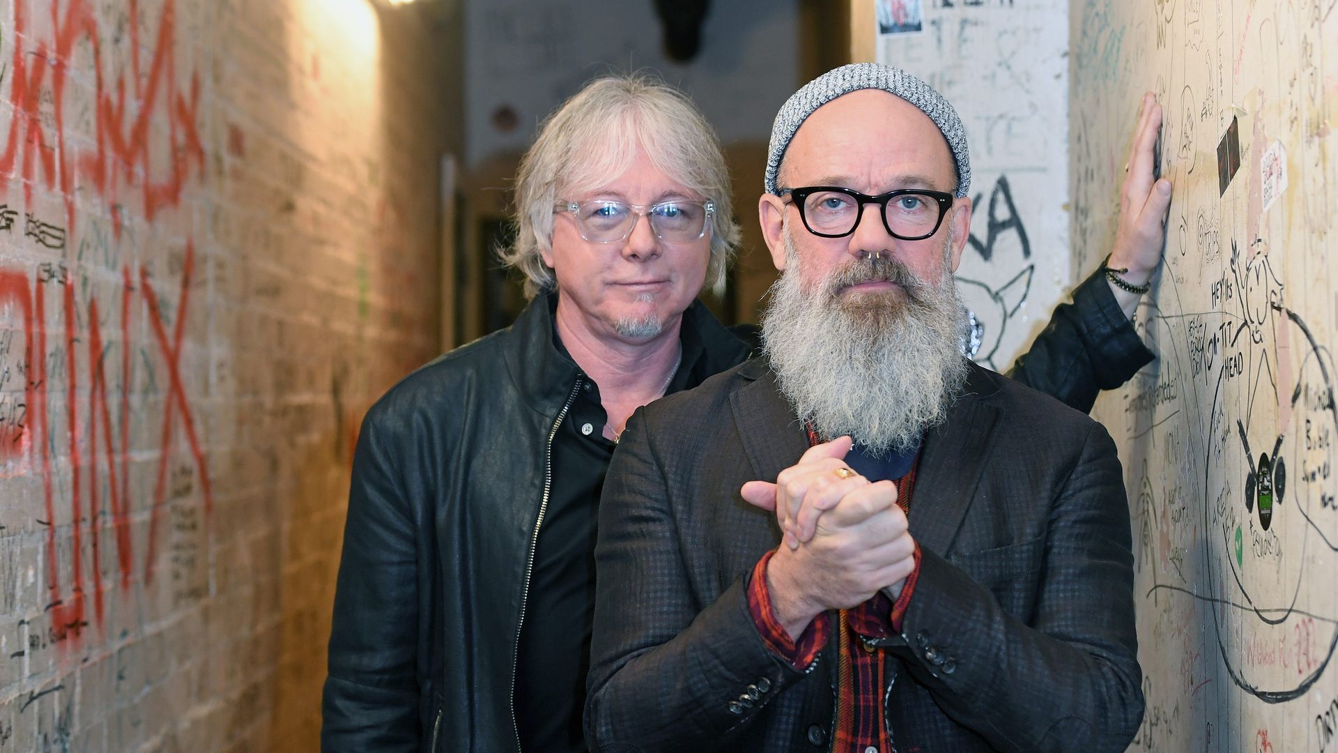 Mike Mills y Michael Stipe, shiny happy people