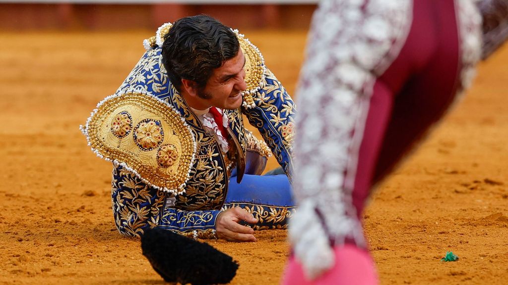 Morante de la Puebla, tras su cogida en la Maestranza: "Es la cornada que más me ha dolido en mi vida"