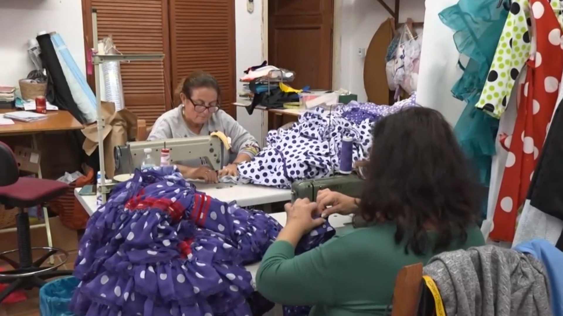 Taller de trajes de flamenca de la diseñadora Pilar Vera