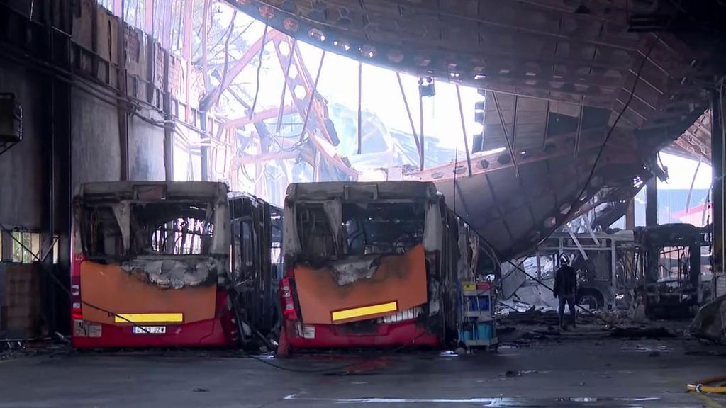 Uno de los conductores de los autobuses quemados en Burgos, el héroe que salvó algunos: "Ha hecho un grandísimo esfuerzo"