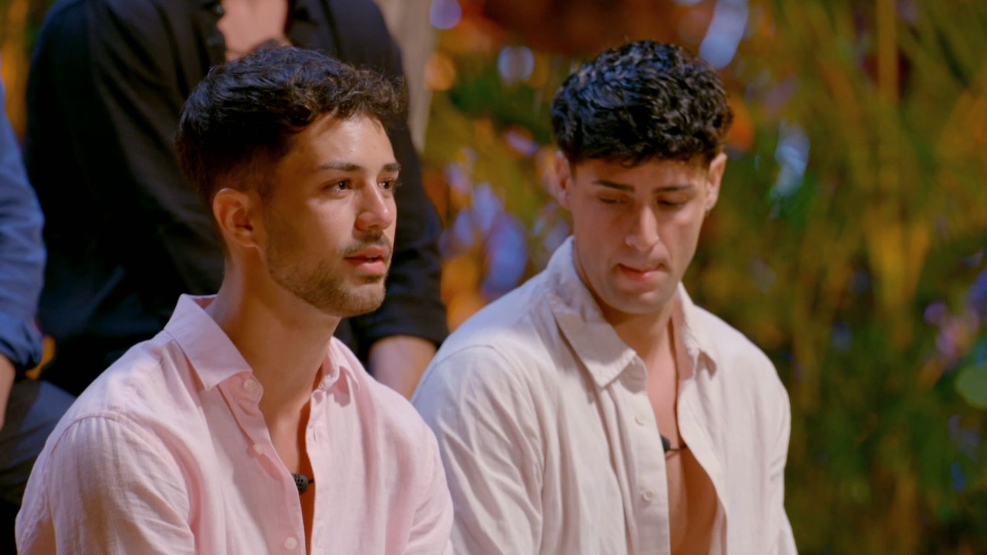 Álex se derrumba antes de ver las imágenes de Ainhoa: “Puede ser que se esté olvidando de mí”