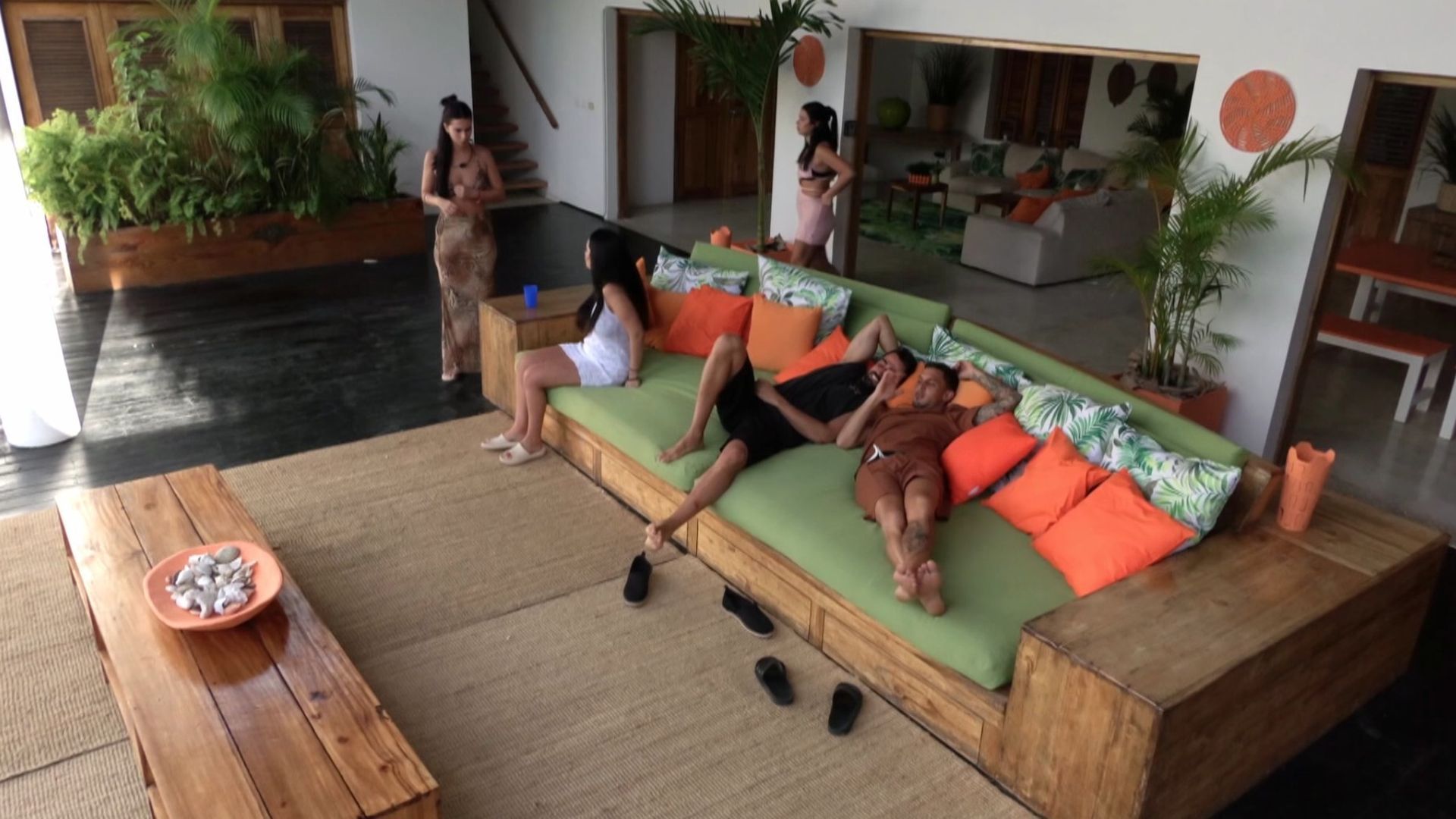 Atamán revela qué soltera es su verdadera tentación: “Me gustó su entrada”