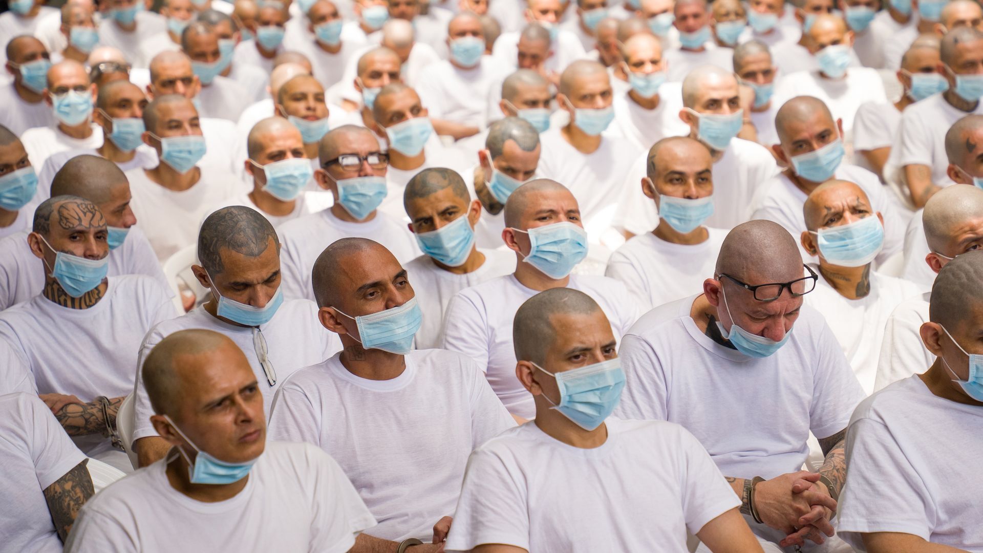 Casi 500 líderes pandilleros de la mara Salvatrucha son juzgados en macroaudiencia en El Salvador