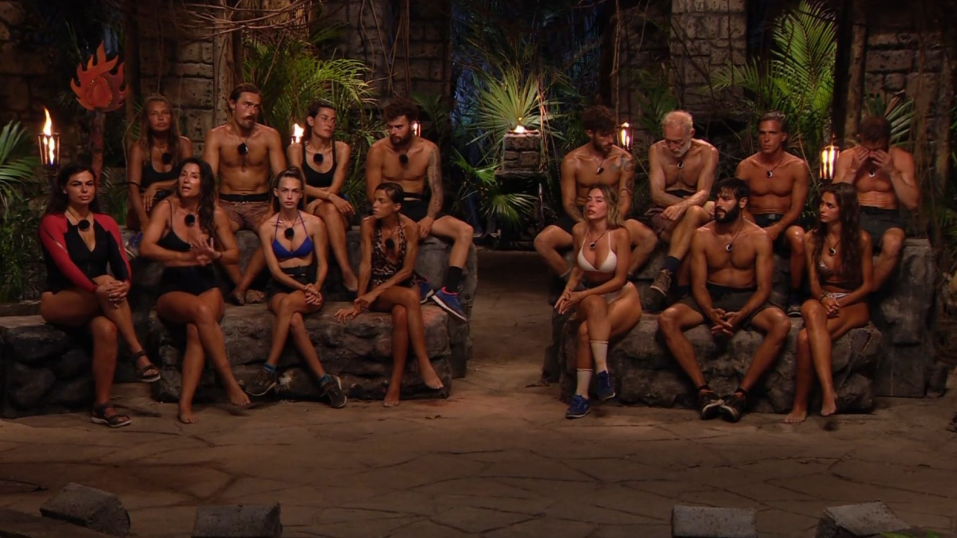 Claudia Chacón y Nagore Robles, cara a cara en la palapa de 'Supervivientes': "Se define con sus actos"