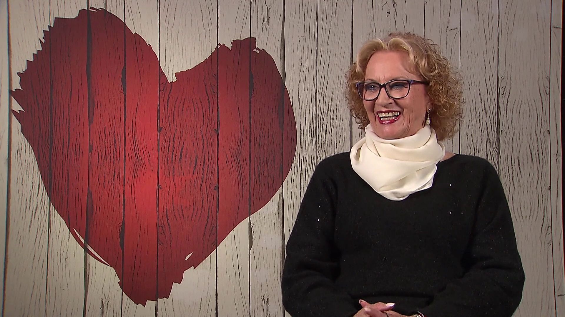 Cocha, de 80 años, habla claro con su cita sobre sexo y hace una confesión