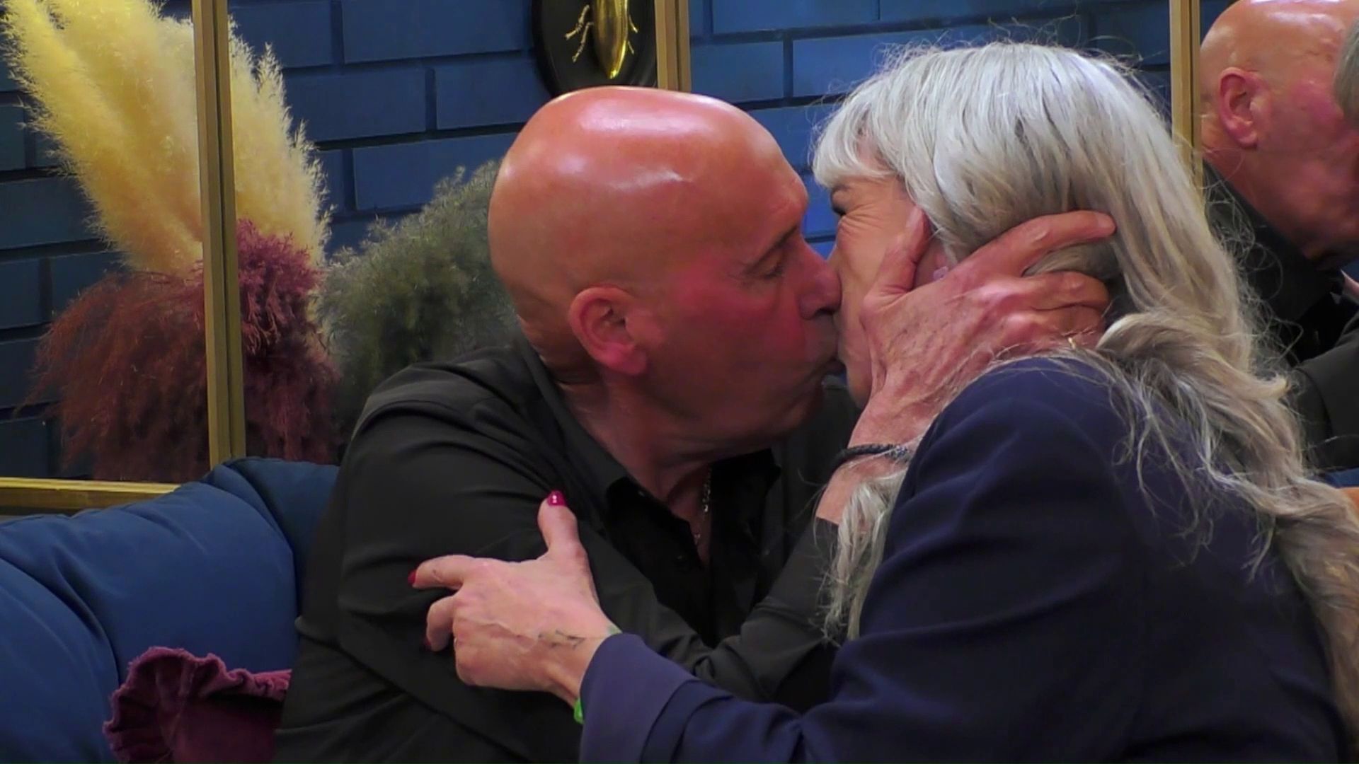 La cita de Concha y Juan en ‘First Dates’ termina con un beso que sale mal