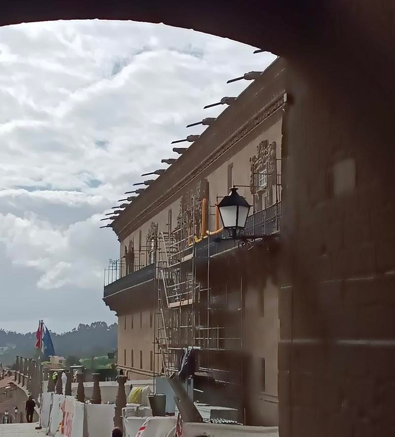 Las obras de restauración del Hostal son responsabilidad de la empresa titular del edificio, Turespaña