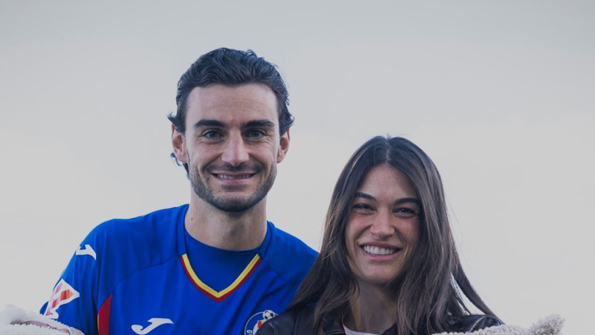 Estela Grande y Juan Iglesias en el campo