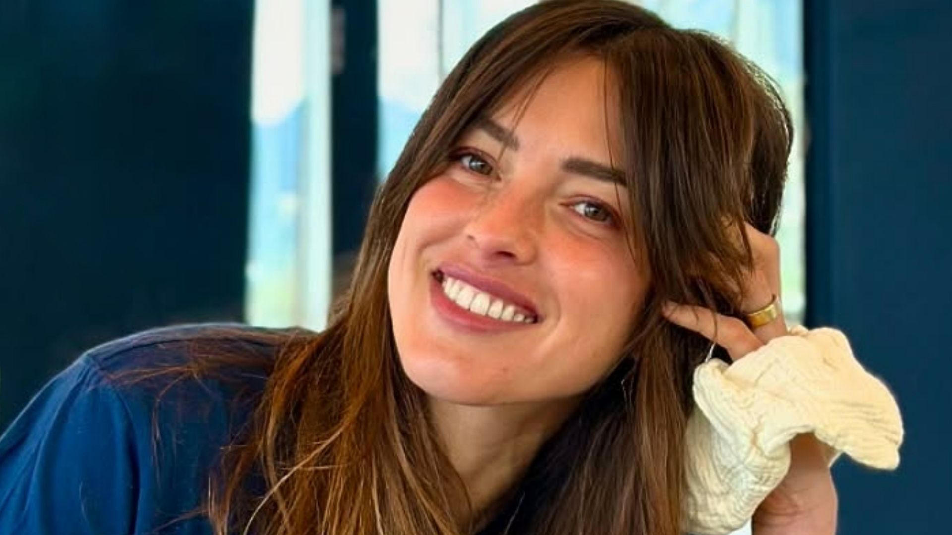 La casa de Ingrid Betancor en Bilbao: dos plantas, piscina y jardín con columpios