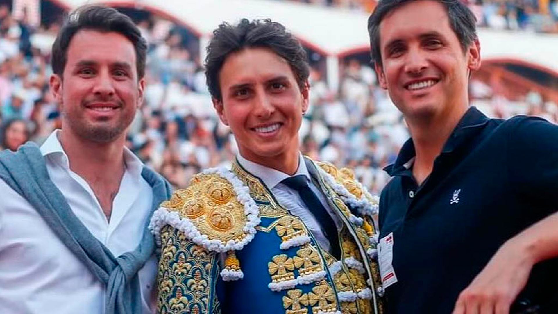 Andrés Roca Rey y sus dos hermanos, Fernando y Juan José