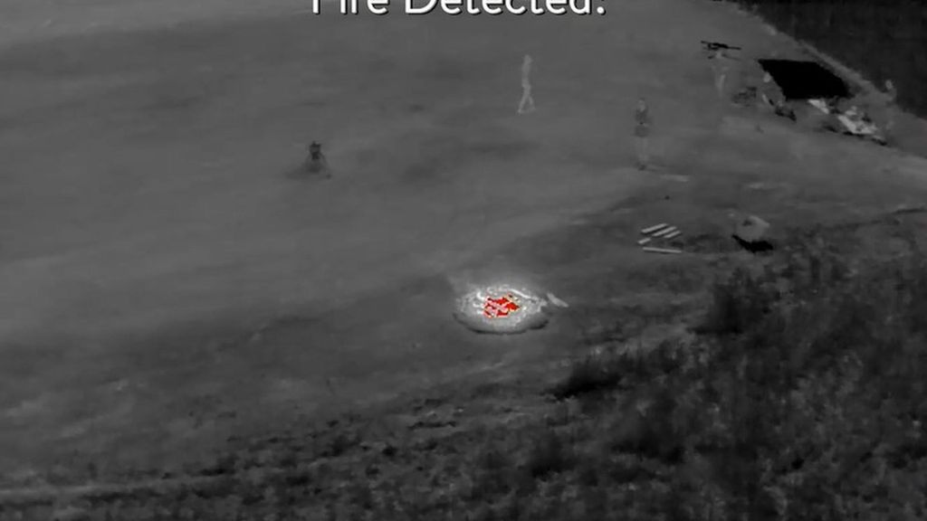 Así es el prototipo de drones contra incendios forestales presentado en un concurso en EEUU