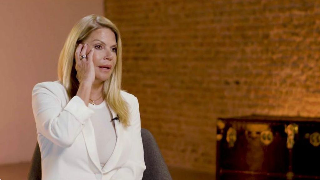 Makoke relata con todo detalle el violento episodio en el que pensó que Kiko Matamoros la "mataba": "Me puso el pie en la cara" ¡De viernes! Temporada 4 Top Vídeos 793