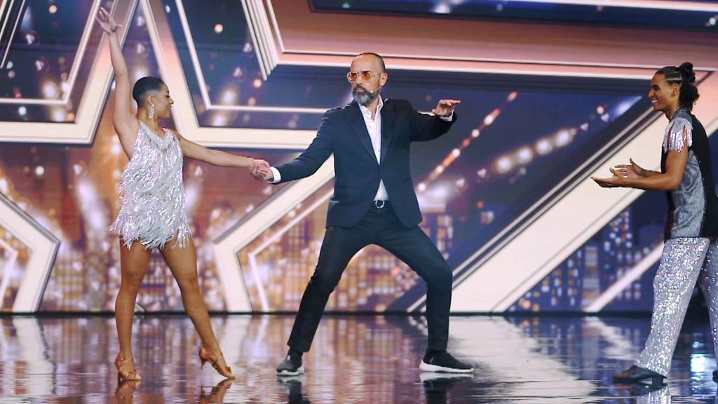 Risto Mejide protagoniza el momento más inesperado de 'Got Talent' al formar parte de una pirueta de baile Got Talent Temporada 11 Top Vídeos 231