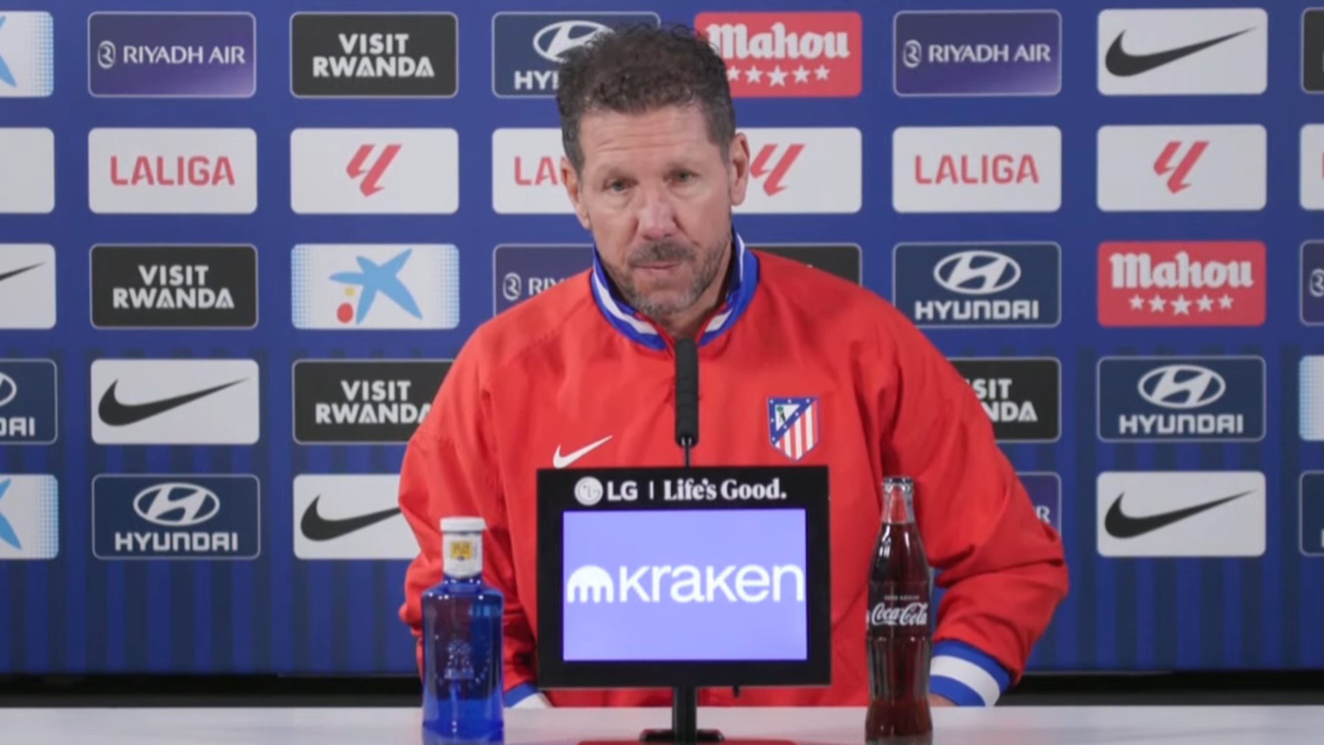Simeone en sala de prensa