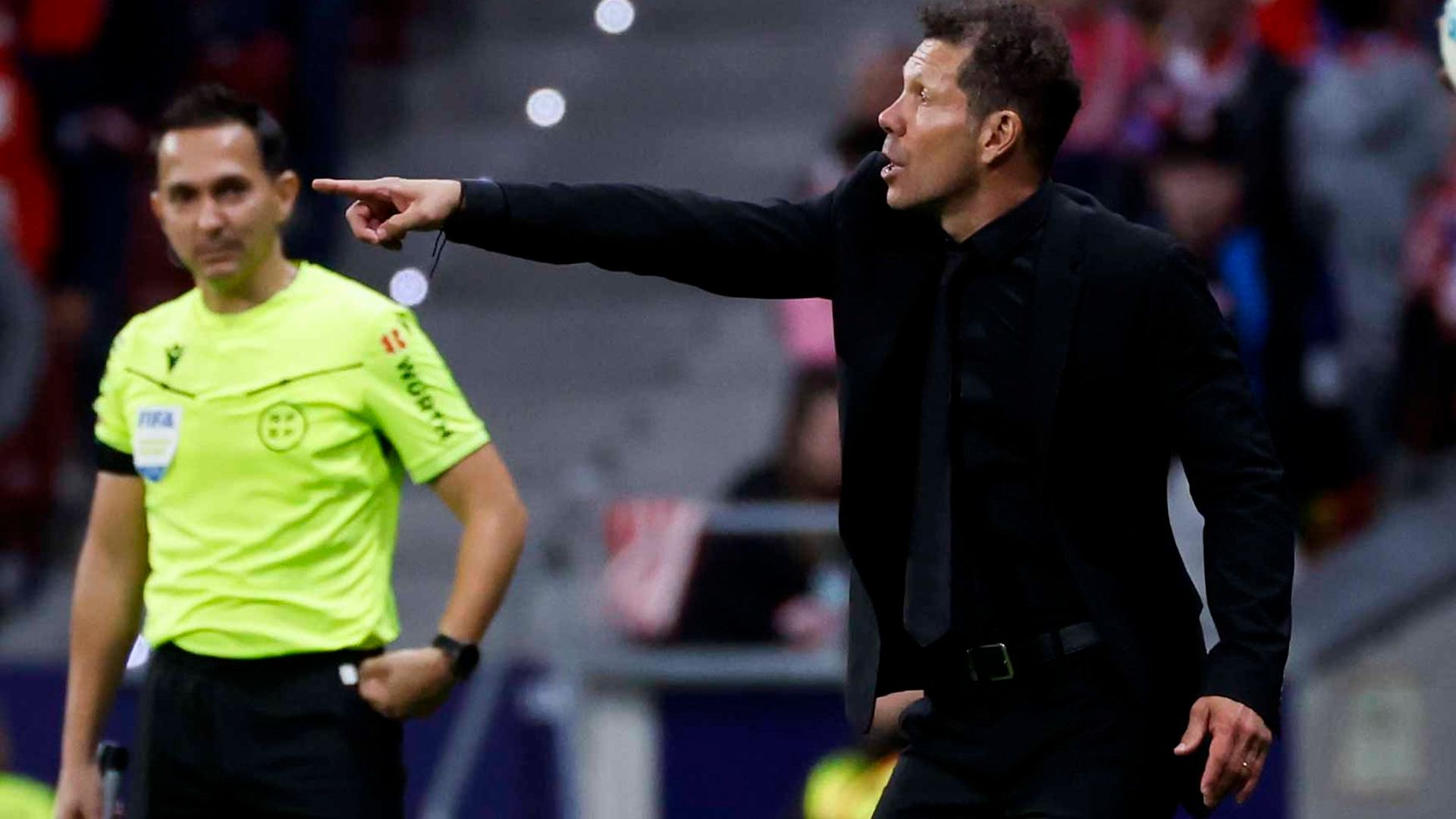 Simeone, durante el Atlético - Athletic.
