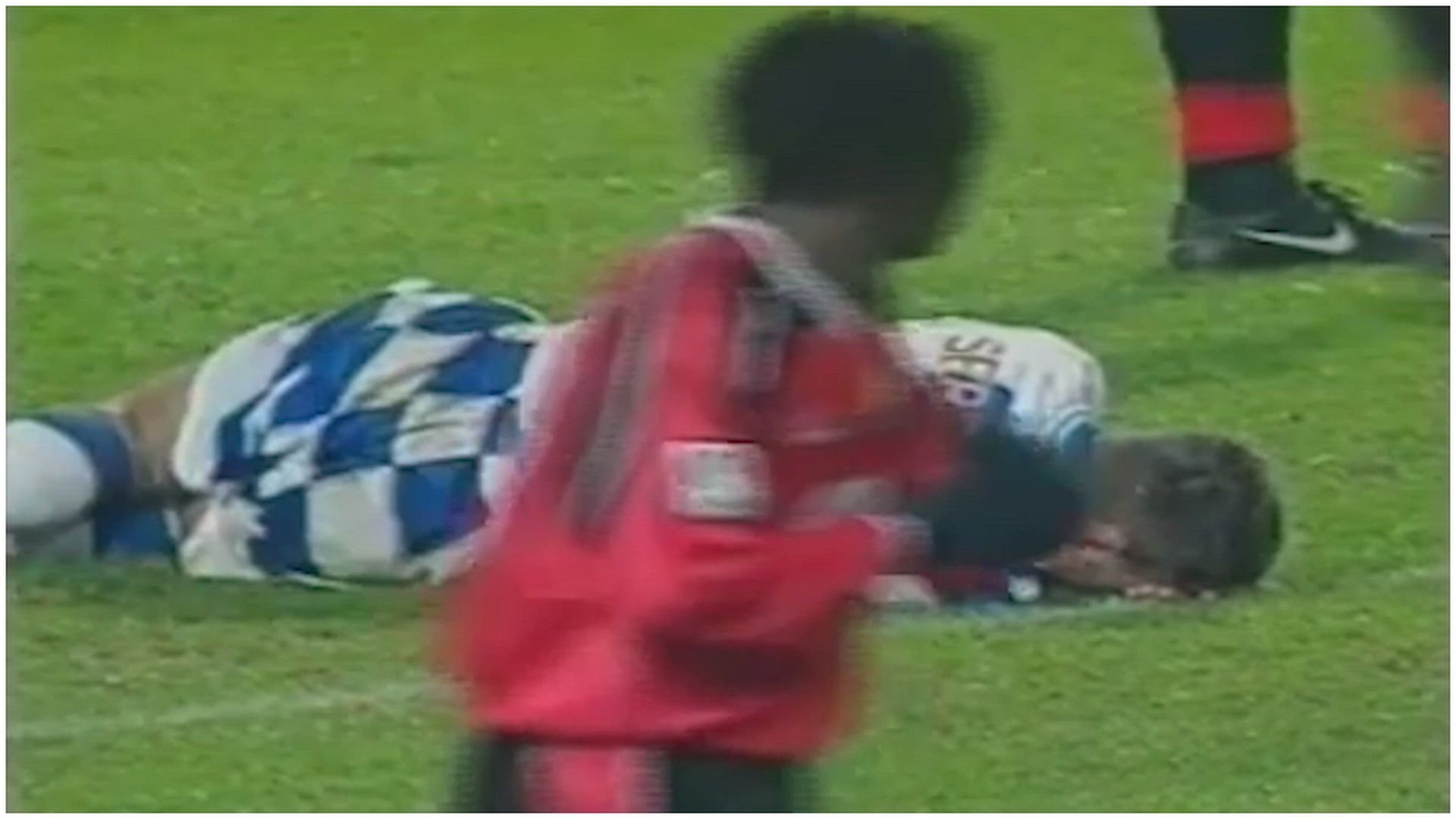 La agresión del Mono Burgos a Serrano