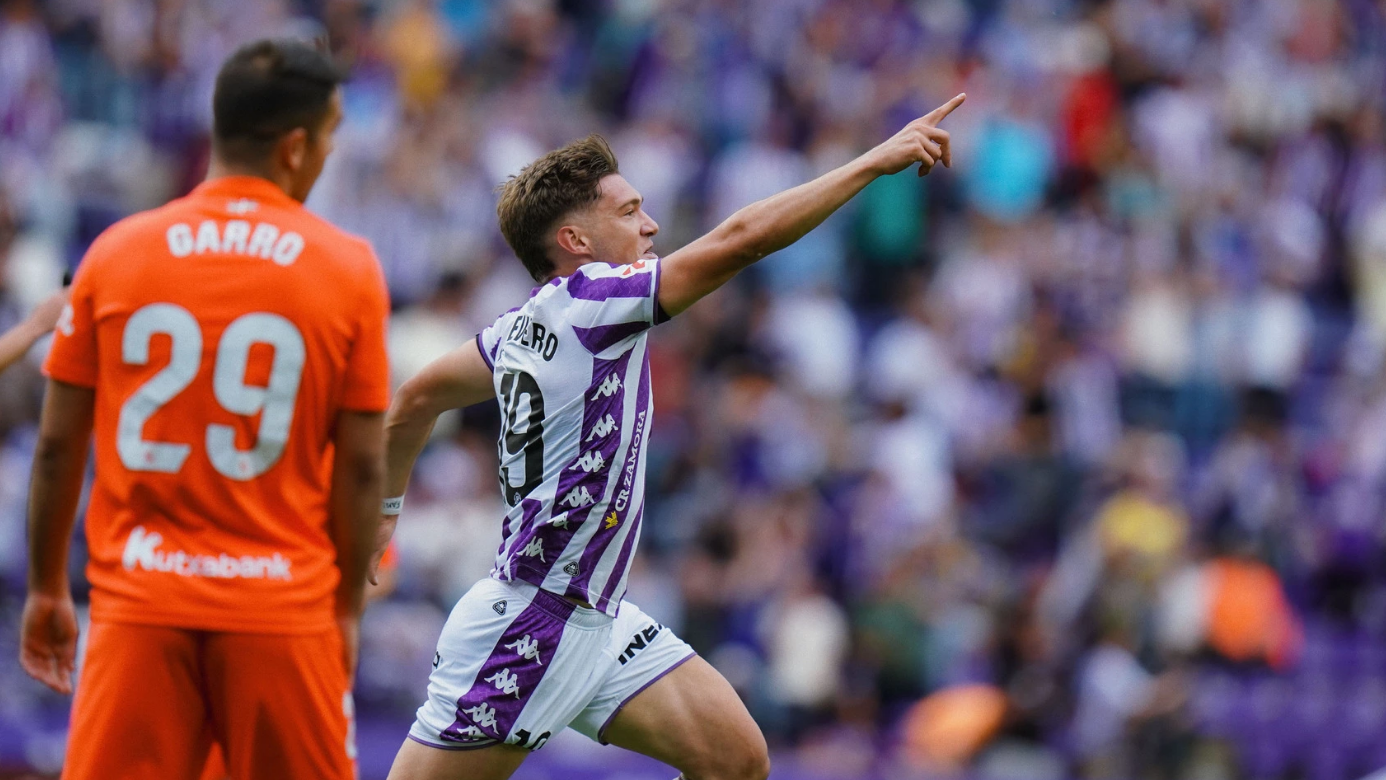 Lucas Sanseviero celebra su gol ante la Real Sociedad B.