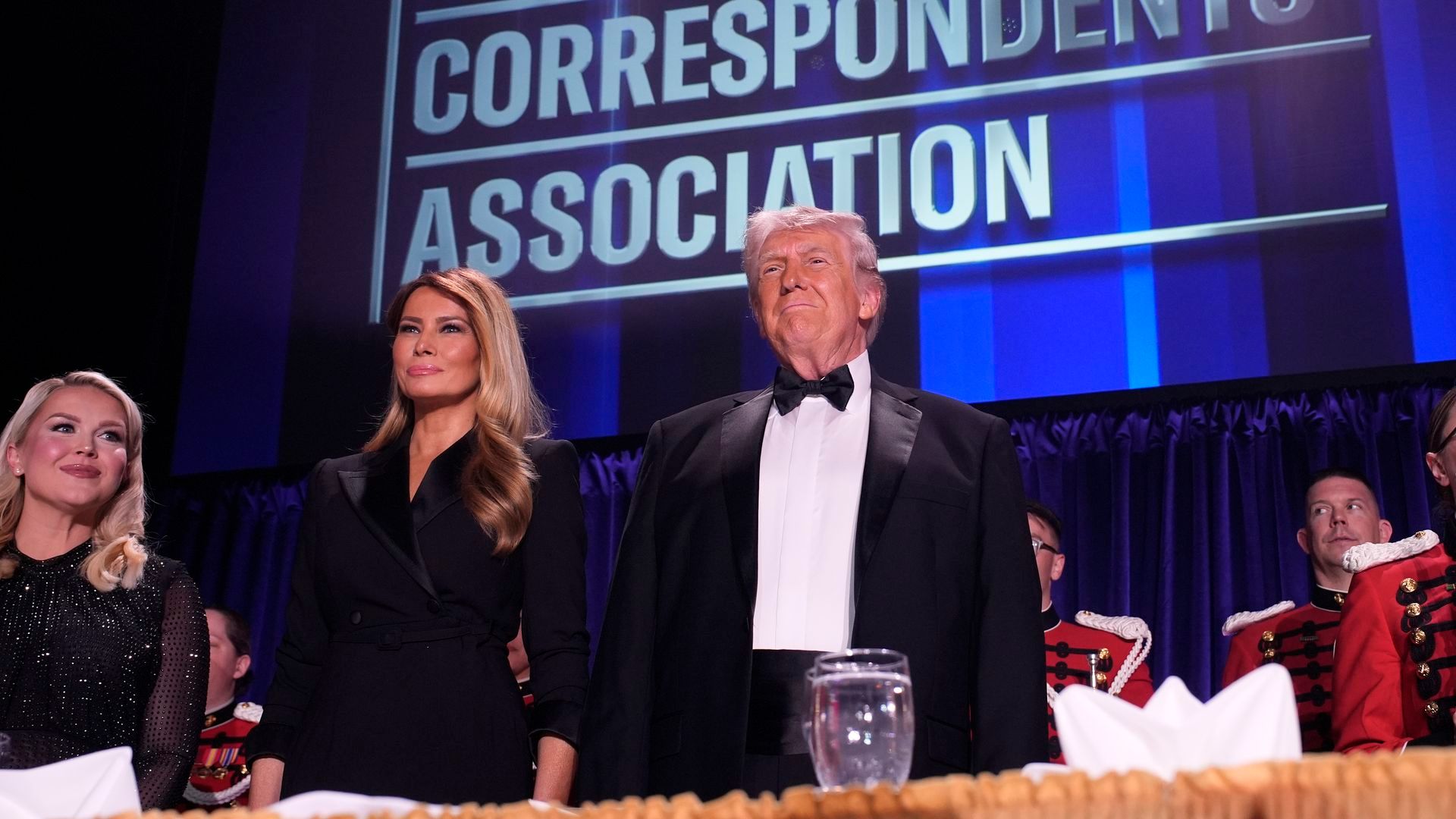 Trump es evacuado de la Cena de Corresponsales tras un intento de ataque con armas de fuego