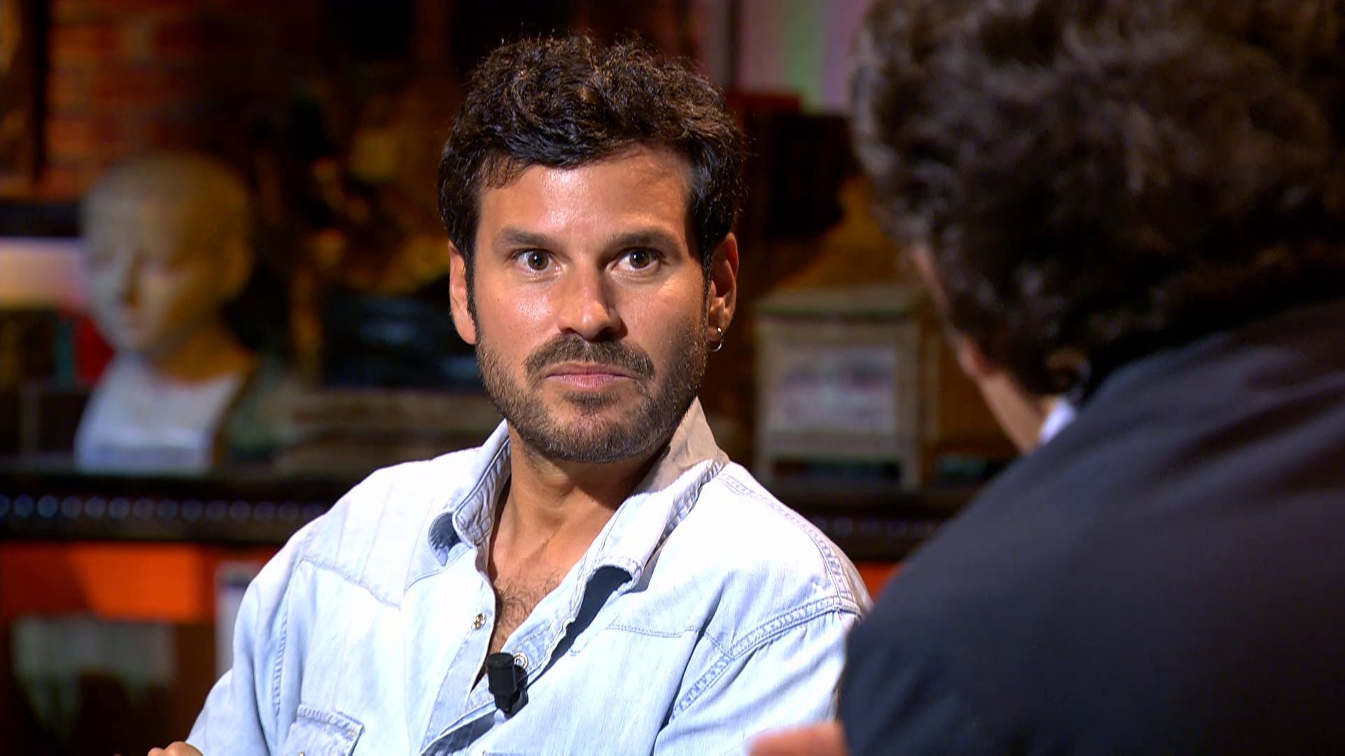 Willy Bárcenas desvela los fenómenos paranormales en casa de sus padres: 