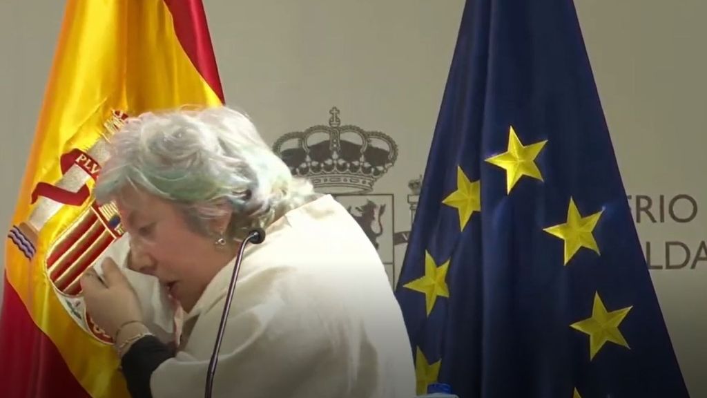 Las lágrimas de Dolores Vázquez tras recibir un perdón público 25 años después: "Le falló toda la sociedad"