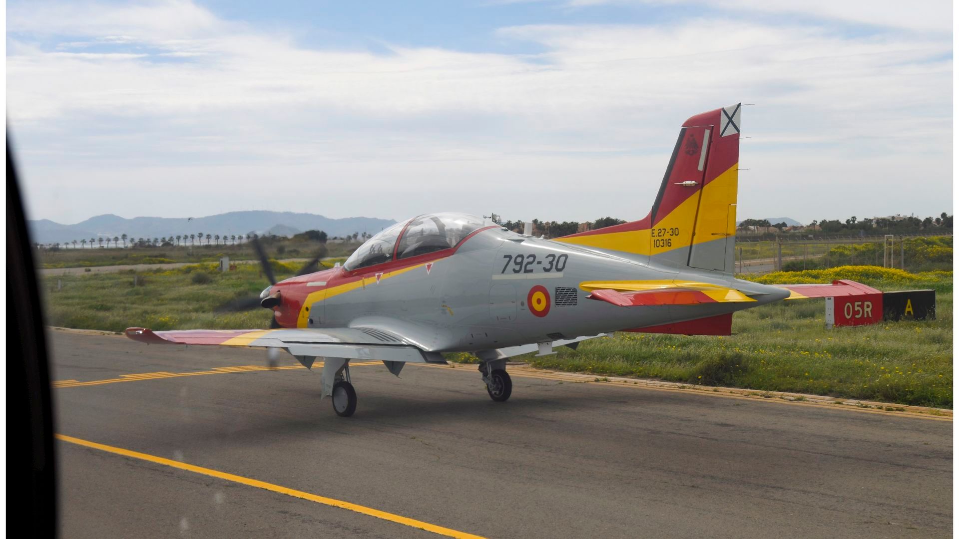 El avión de la princesa Leonor en su segundo vuelo en solitario