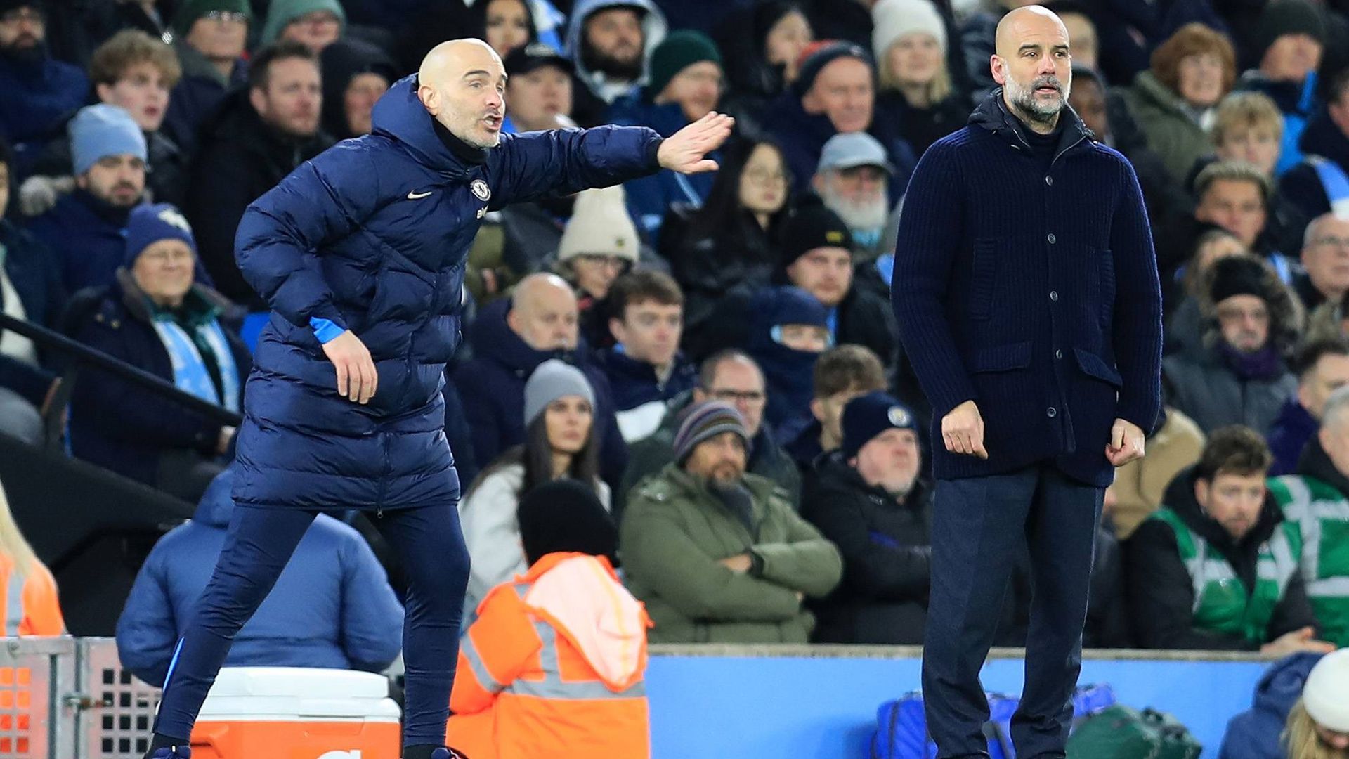 Enzo Maresca y Pep Guardiola, durante un Manchester City - Chelsea