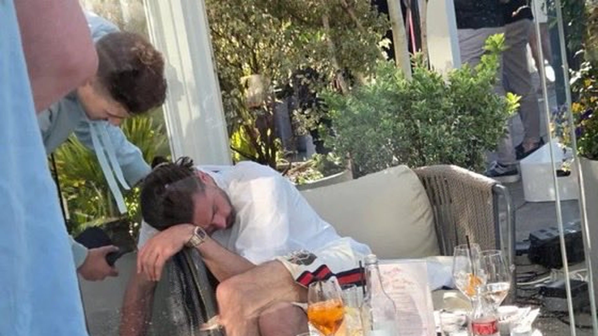 Jack Grealish en estado de embriaguez en Manchester