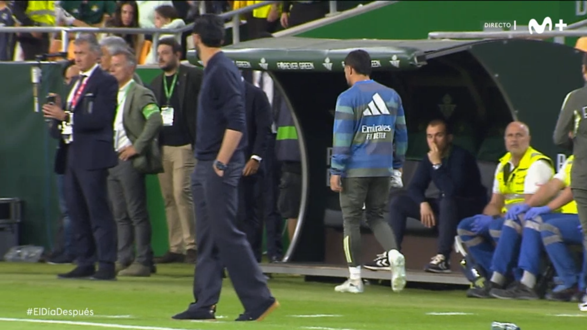 La mirada de Arbeloa a Dani Carvajal en el Betis-Real Madrid