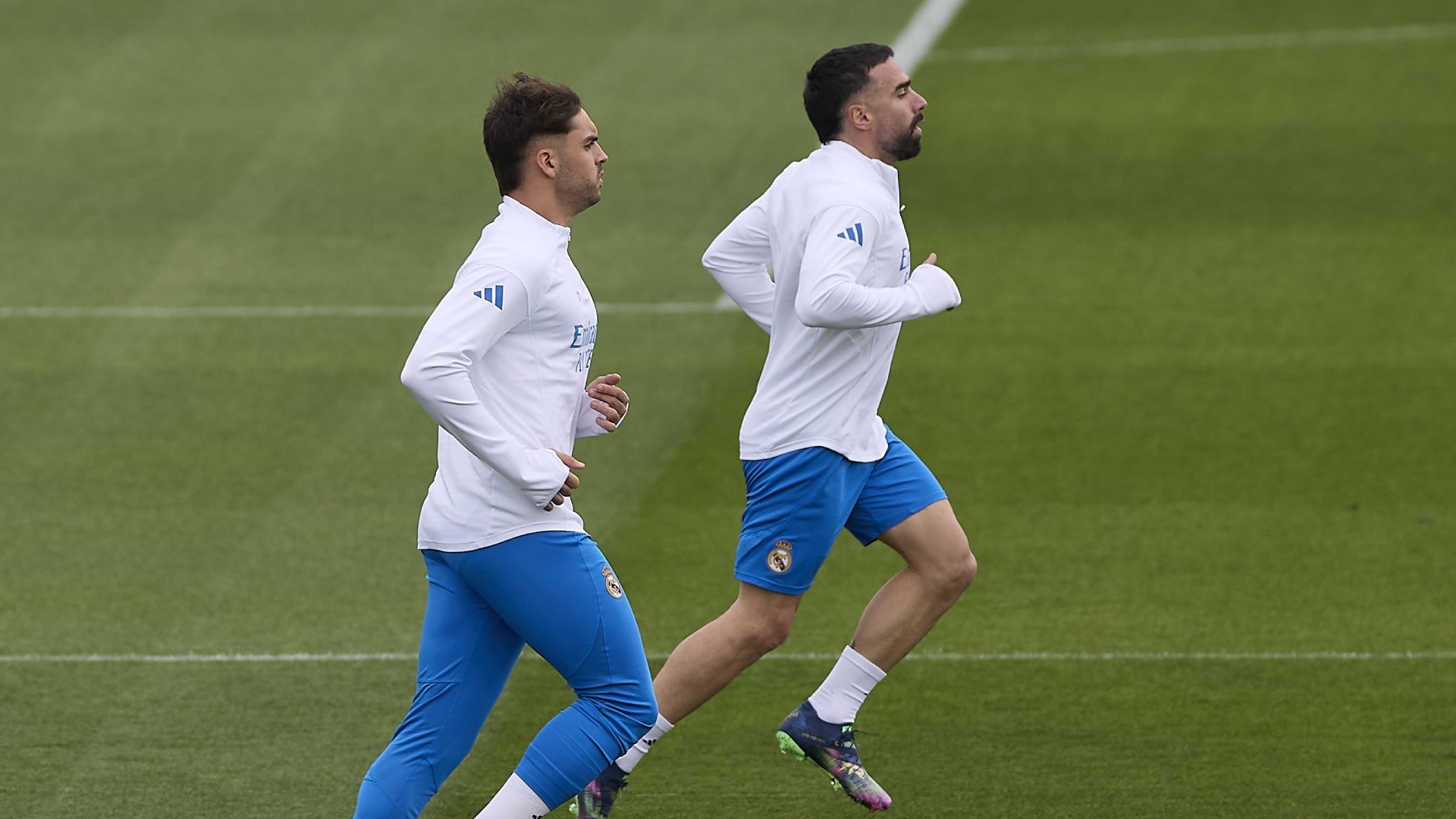 Raúl Asencio y Dani Carvajal, en una sesión del Real Madrid