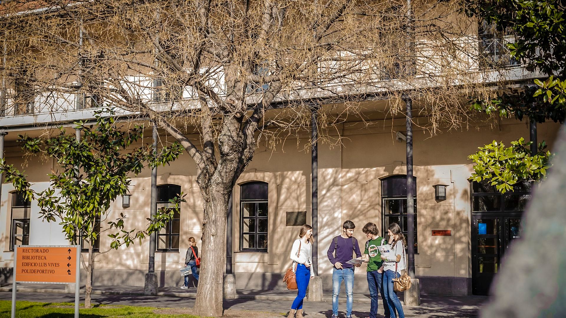Zona exterior del campus de Getafe de la Universidad Carlos III