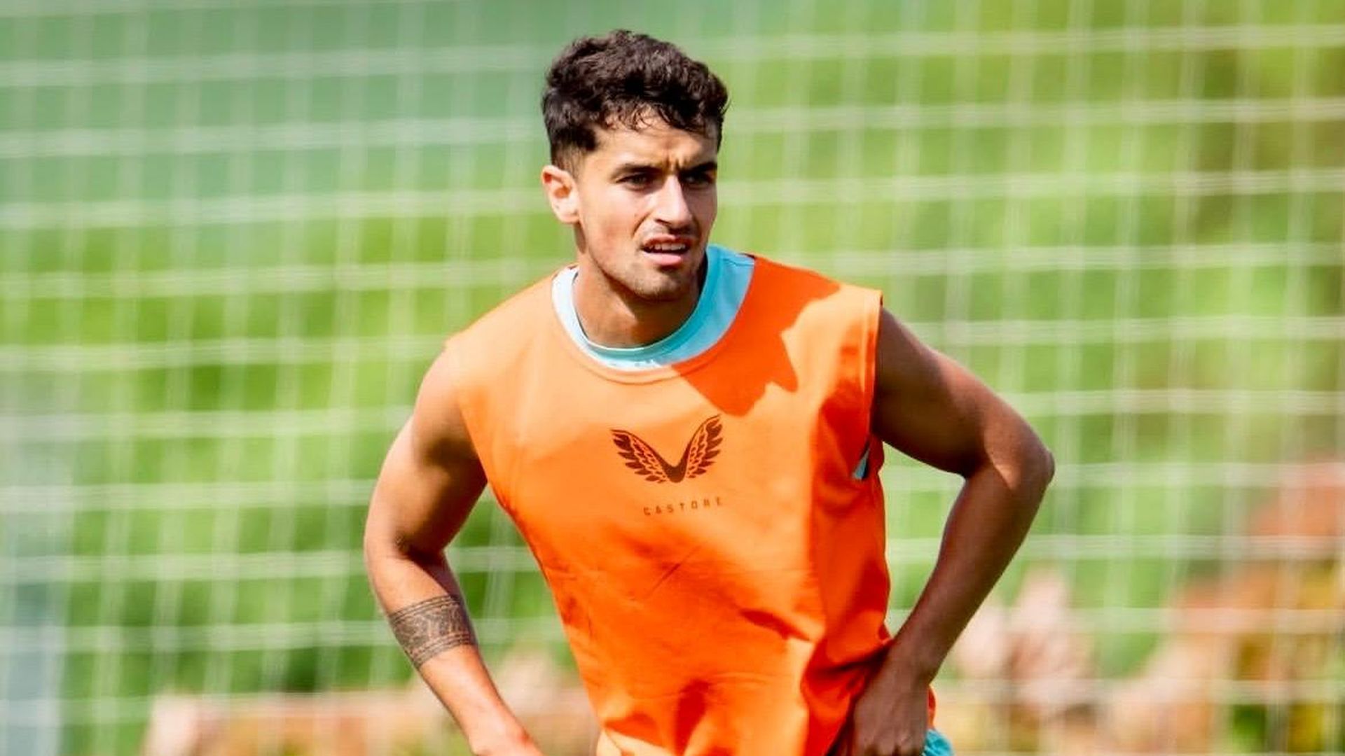 Beñat Prados trabaja en un entrenamiento en Lezama