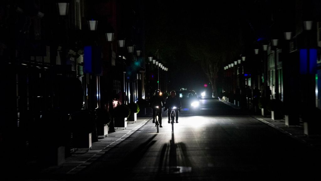 Un año del gran apagón que dejó a España sin red eléctrica: de la falta de luz a la ausencia de respuestas sobre las causas exactas