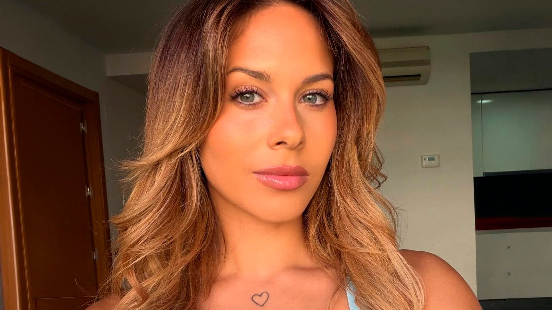 El atrevido look de Violeta Crespo para la premiere de ‘El Diablo viste de Prada’