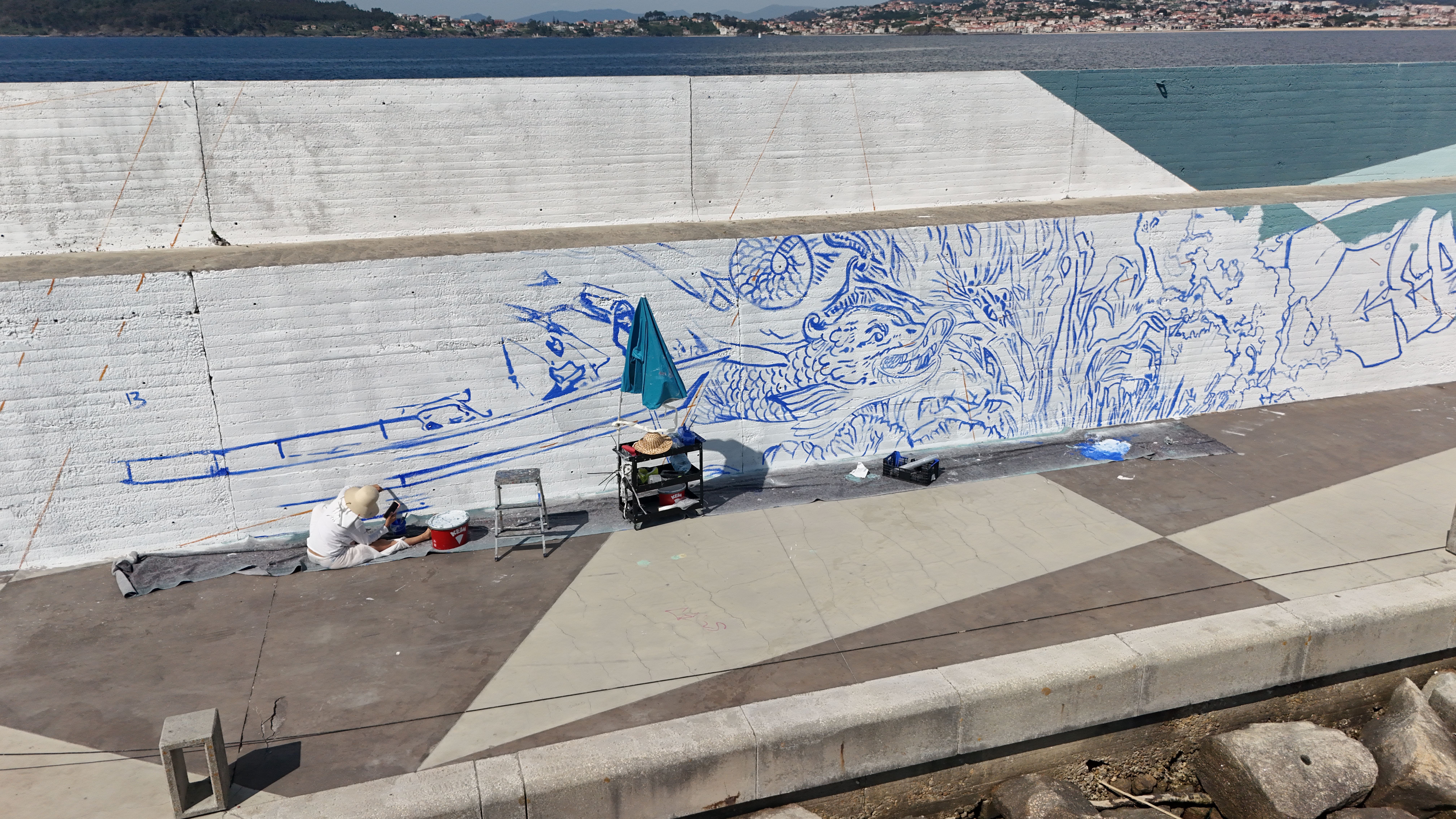 El mural tiene más de 1.400 metros cuadrados