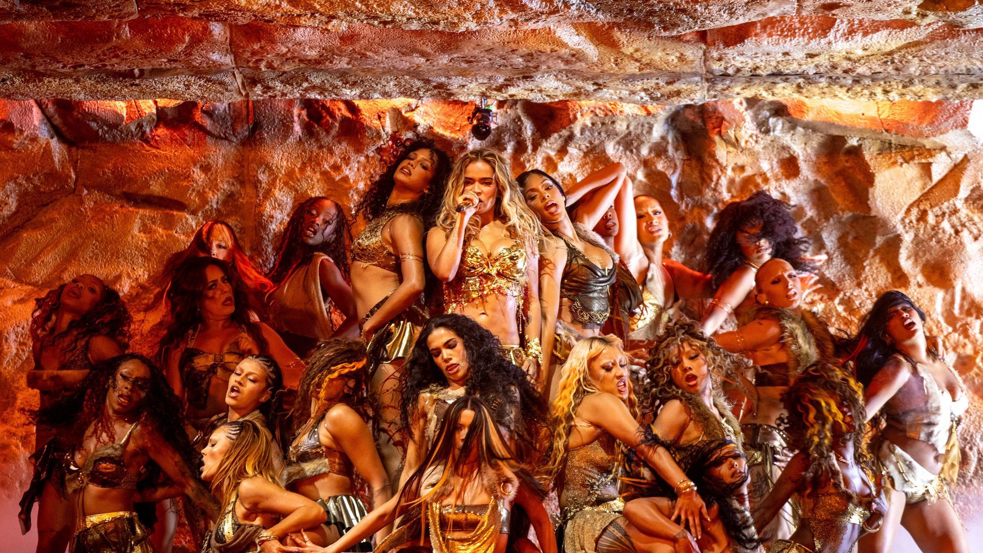 Karol G, en uno de sus conciertos del Festival de Coachella