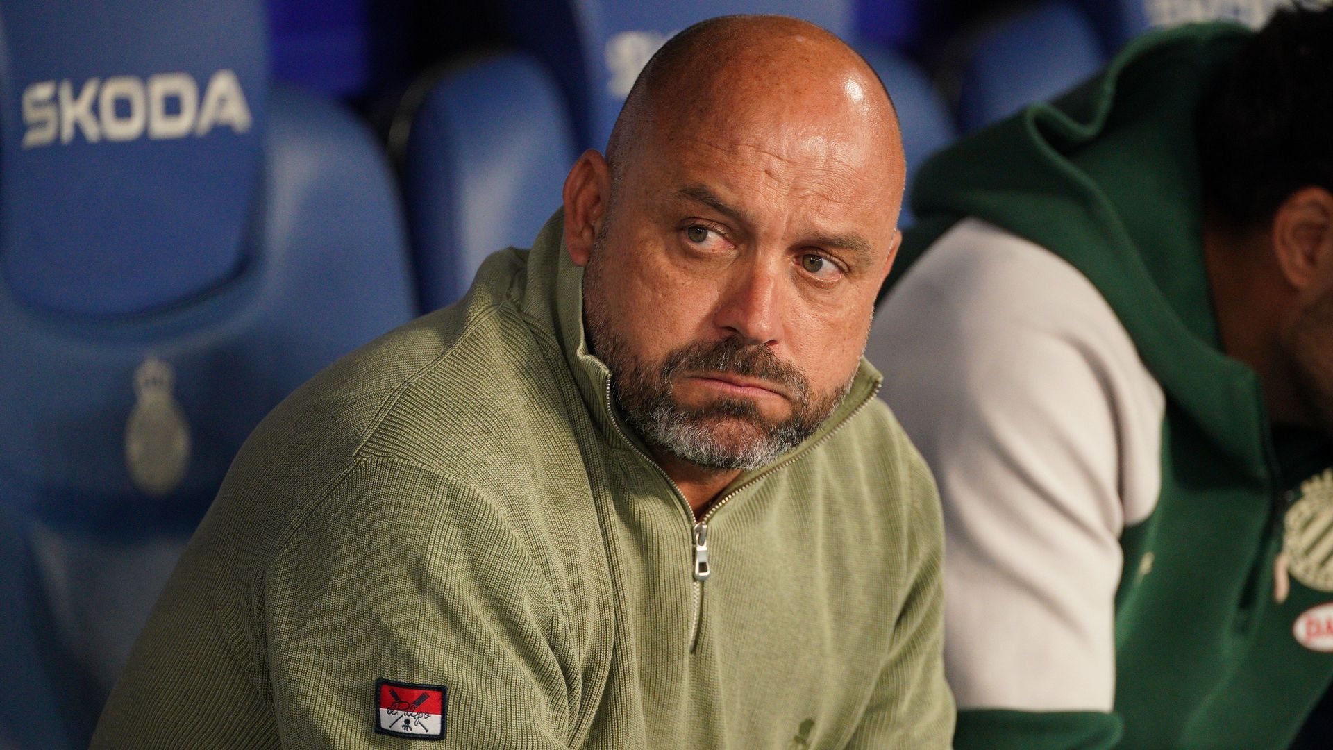 Manolo González dirige un encuentro perico