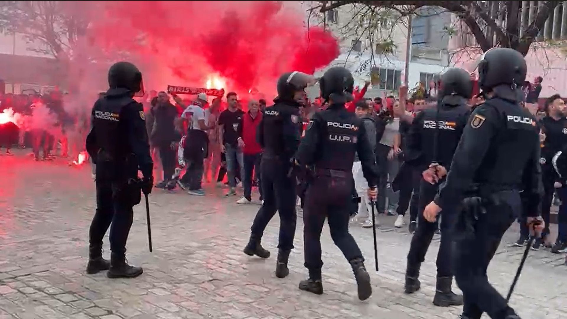 Altercados en la previa del Sevilla-Valencia