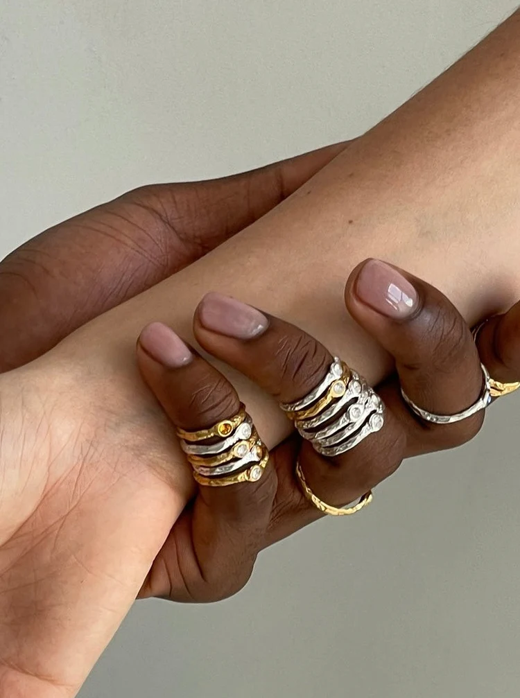 Anillo, de Melt