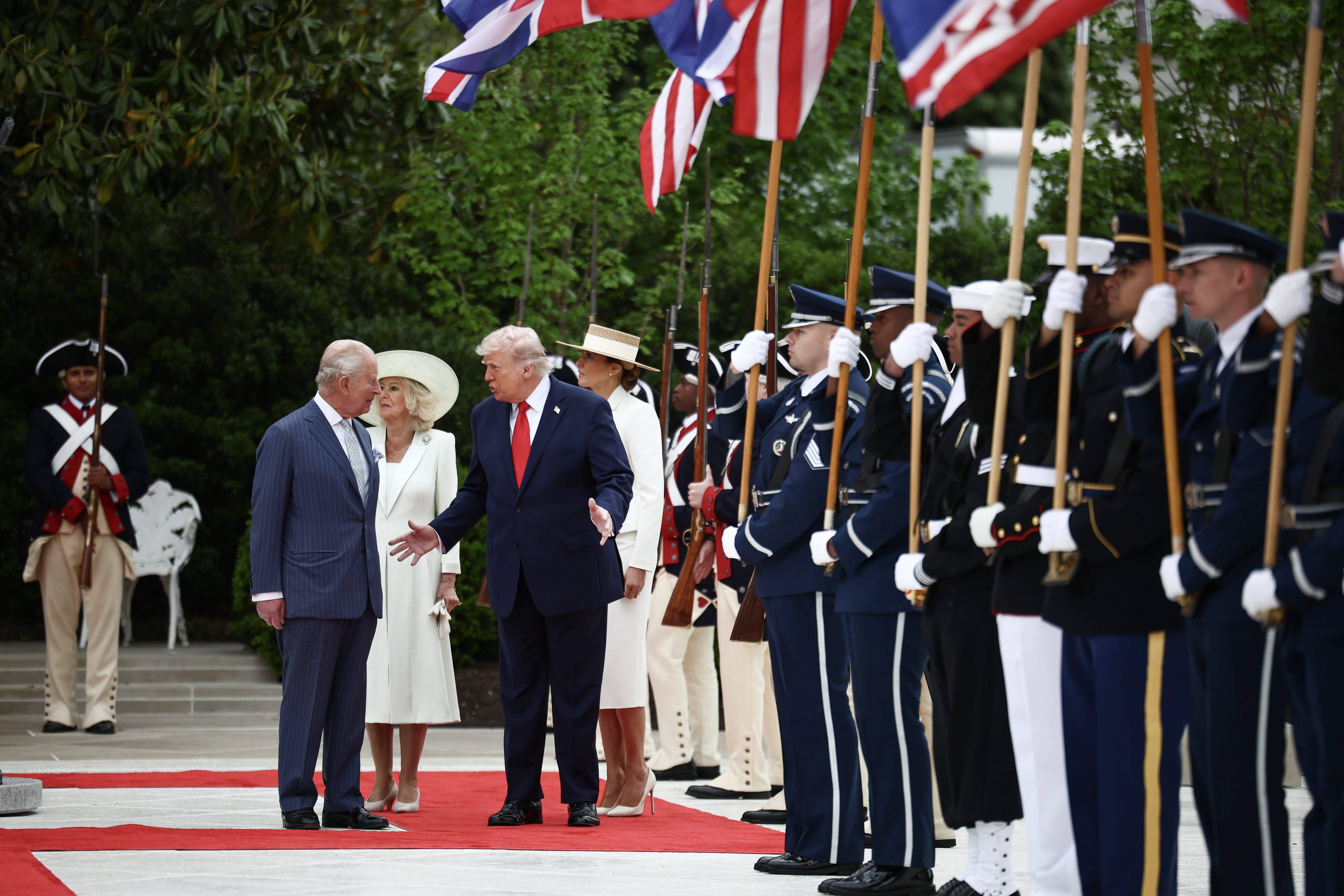 Carlos III y Donald Trump