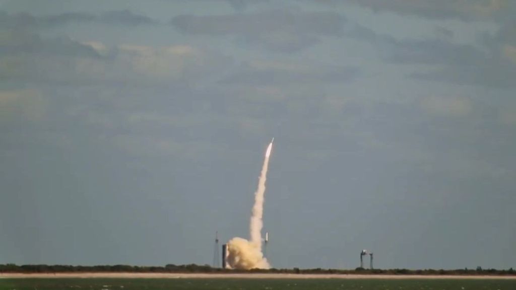 'Dark Eagle', el misil hipersónico jamás usado por EEUU, y que Donald Trump valora 'estrenar' contra Irán